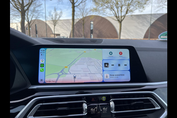 BMW X5 xDrive45e High Executive HARMAN KARDON| ELEK. TREKHAAK|ELEK. SCHUIF/ KANTELDAK| ACHTERBANK VERWARMING| HEAD-UP DISPLAY| DODE HOEK SENSOR| CAMERA| ACHTERAS BESTURING