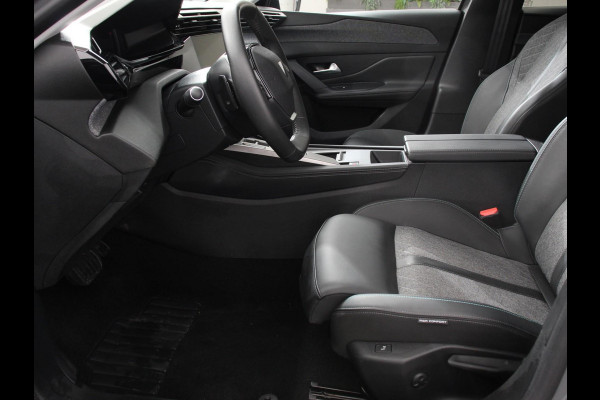 Peugeot 408 1.2 PureTech Allure 130 pk Automaat | Navigatie Apple Carplay/Android Auto Airco Camera Parkeer sensoren Cruise Control Led Lichtmetalen Velgen Stoelverwarming