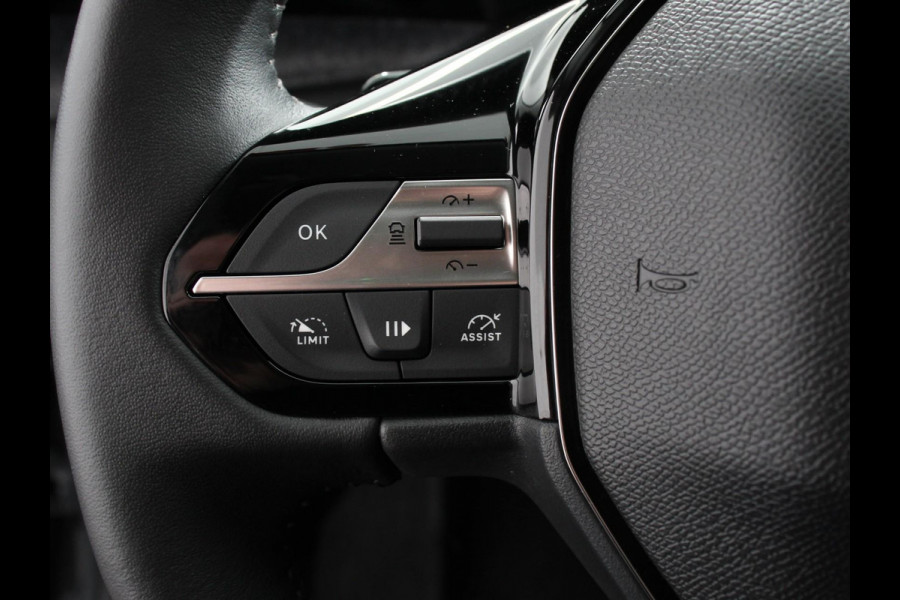 Peugeot 408 1.2 PureTech Allure 130 pk Automaat | Navigatie Apple Carplay/Android Auto Airco Camera Parkeer sensoren Cruise Control Led Lichtmetalen Velgen Stoelverwarming