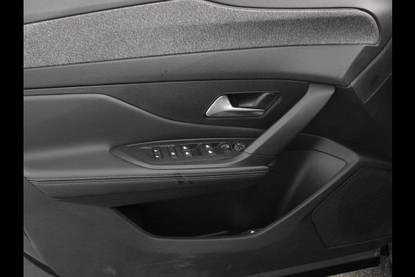 Peugeot 408 1.2 PureTech Allure 130 pk Automaat | Navigatie Apple Carplay/Android Auto Airco Camera Parkeer sensoren Cruise Control Led Lichtmetalen Velgen Stoelverwarming