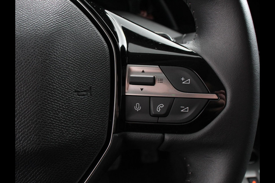 Peugeot 408 1.2 PureTech Allure 130 pk Automaat | Navigatie Apple Carplay/Android Auto Airco Camera Parkeer sensoren Cruise Control Led Lichtmetalen Velgen Stoelverwarming