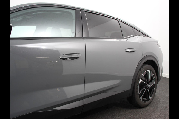 Peugeot 408 1.2 PureTech Allure 130 pk Automaat | Navigatie Apple Carplay/Android Auto Airco Camera Parkeer sensoren Cruise Control Led Lichtmetalen Velgen Stoelverwarming