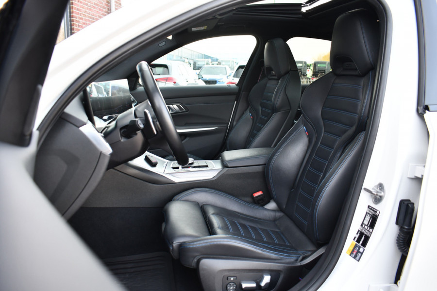 BMW 3-serie 330e xDrive M-Sport Pro Pano M-zetels ACC HUD 19inch El-klep