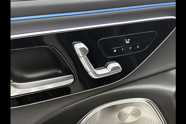 Mercedes-Benz E-Klasse AMG 53 4MATIC+ / NL Auto / Luchtvering (AMG RIDE CONTROL) / Panoramadak / Night Pakket / MBUX Superscreen / Achterasbesturing / Burmester / Plug-in hybride / Elektrisch rijbereik tot ca. 100 km /
