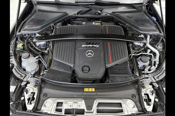 Mercedes-Benz E-Klasse AMG 53 4MATIC+ / NL Auto / Luchtvering (AMG RIDE CONTROL) / Panoramadak / Night Pakket / MBUX Superscreen / Achterasbesturing / Burmester / Plug-in hybride / Elektrisch rijbereik tot ca. 100 km /