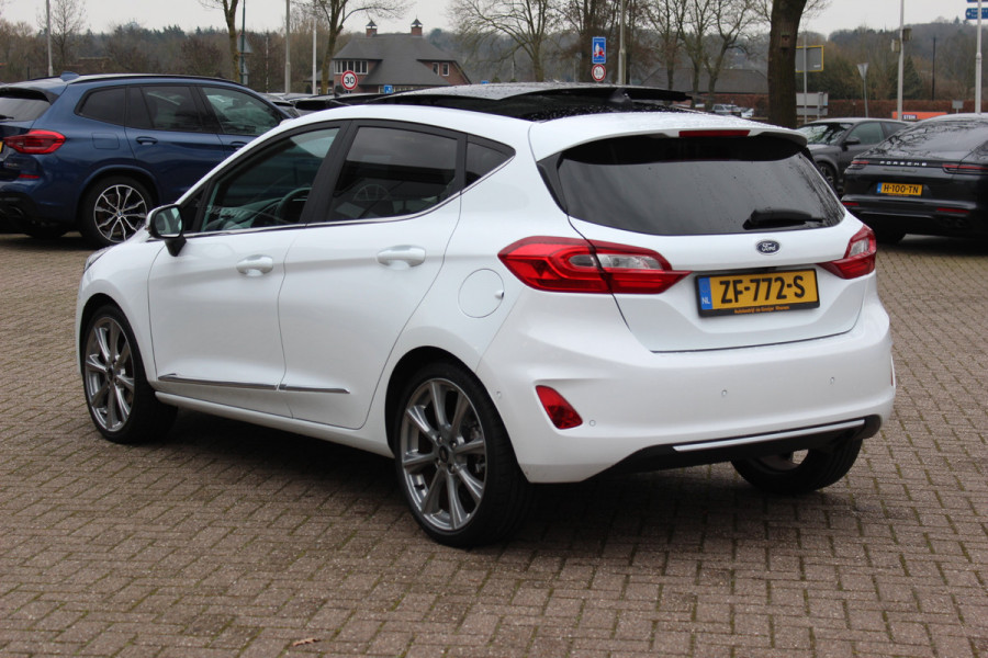 Ford Fiesta 1.0 EcoBoost Vignale Panoramadak / Camera / Leder / 18'' / Navigatie / B&O / Dodehoek / DAB / Stuur+Stoelverwarming / ACC