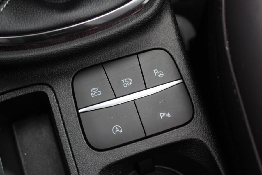 Ford Fiesta 1.0 EcoBoost Vignale Panoramadak / Camera / Leder / 18'' / Navigatie / B&O / Dodehoek / DAB / Stuur+Stoelverwarming / ACC
