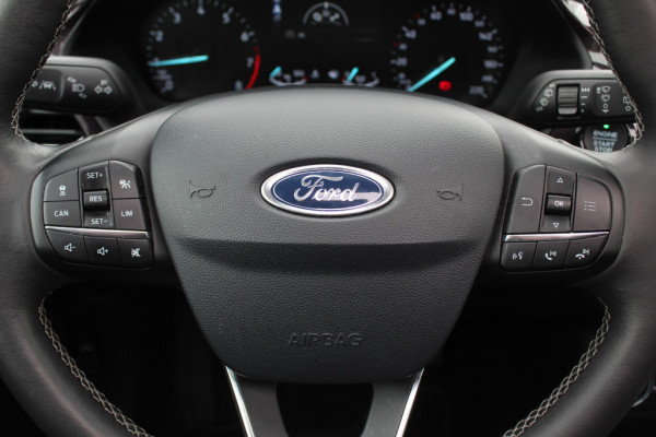 Ford Fiesta 1.0 EcoBoost Vignale Panoramadak / Camera / Leder / 18'' / Navigatie / B&O / Dodehoek / DAB / Stuur+Stoelverwarming / ACC