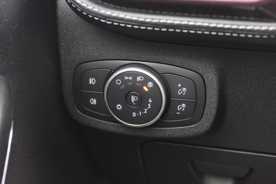 Ford Fiesta 1.0 EcoBoost Vignale Panoramadak / Camera / Leder / 18'' / Navigatie / B&O / Dodehoek / DAB / Stuur+Stoelverwarming / ACC