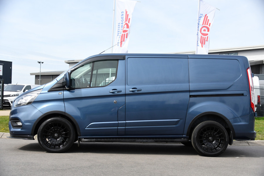 Ford Transit Custom 2.0 TDCI L1H1 Sport Edition Camera, Cruise, Carplay, 130pk, Sensoren, Trekhaak, Leder, LED, 2 x Schuifdeur, Stoelverwarming, Uniek!