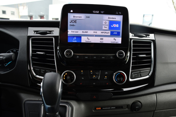 Ford Transit Custom 2.0 TDCI L1H1 Sport Edition Camera, Cruise, Carplay, 130pk, Sensoren, Trekhaak, Leder, LED, 2 x Schuifdeur, Stoelverwarming, Uniek!