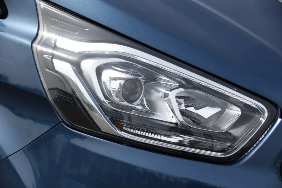 Ford Transit Custom 2.0 TDCI L1H1 Sport Edition Camera, Cruise, Carplay, 130pk, Sensoren, Trekhaak, Leder, LED, 2 x Schuifdeur, Stoelverwarming, Uniek!