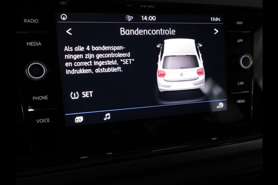 Volkswagen Polo 1.0 TSI Comfortline 95pk 5bak| Alarm| Navigatie