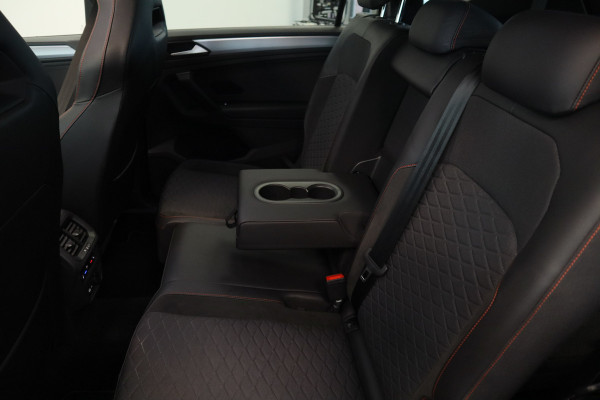 Seat Tarraco 1.5 TSI FR Business Intense 7p. Beast Audio Trekhaak Pano ACC Keyless entry/go
