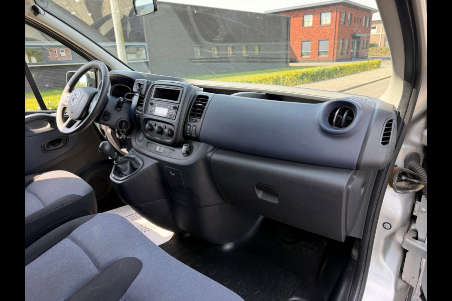 Opel Vivaro Combi 1.6 CDTI L2H1Combi | Airco | Cruise | Radio | 9 persoons |