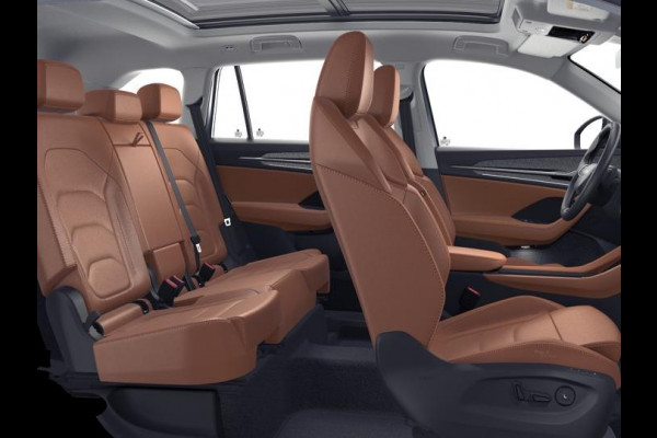 Škoda Kodiaq 1.5 TSI PHEV Business Edition Plus | Panoramadak | Trekhaak | Light & View | Adaptief onderstel | Canton Sound | Adaptive Cruise | Blind Spot |