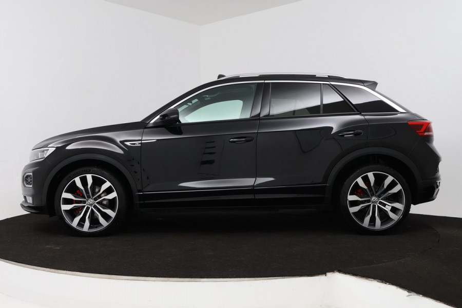 Volkswagen T-Roc 1.5 TSI Sport Business R (PANORAMADAK, STOELVERWARMING, CAMERA, BEATS AUDIO, DIGITALE COCKPIT)