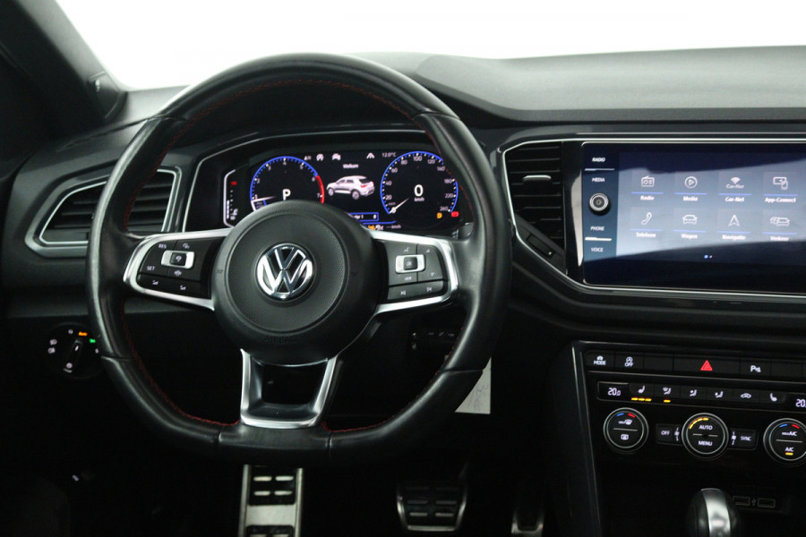Volkswagen T-Roc 1.5 TSI Sport Business R (PANORAMADAK, STOELVERWARMING, CAMERA, BEATS AUDIO, DIGITALE COCKPIT)