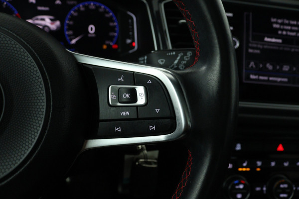 Volkswagen T-Roc 1.5 TSI Sport Business R (PANORAMADAK, STOELVERWARMING, CAMERA, BEATS AUDIO, DIGITALE COCKPIT)