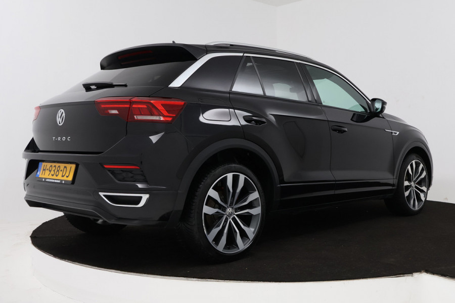 Volkswagen T-Roc 1.5 TSI Sport Business R (PANORAMADAK, STOELVERWARMING, CAMERA, BEATS AUDIO, DIGITALE COCKPIT)