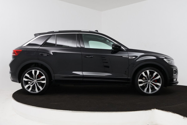 Volkswagen T-Roc 1.5 TSI Sport Business R (PANORAMADAK, STOELVERWARMING, CAMERA, BEATS AUDIO, DIGITALE COCKPIT)