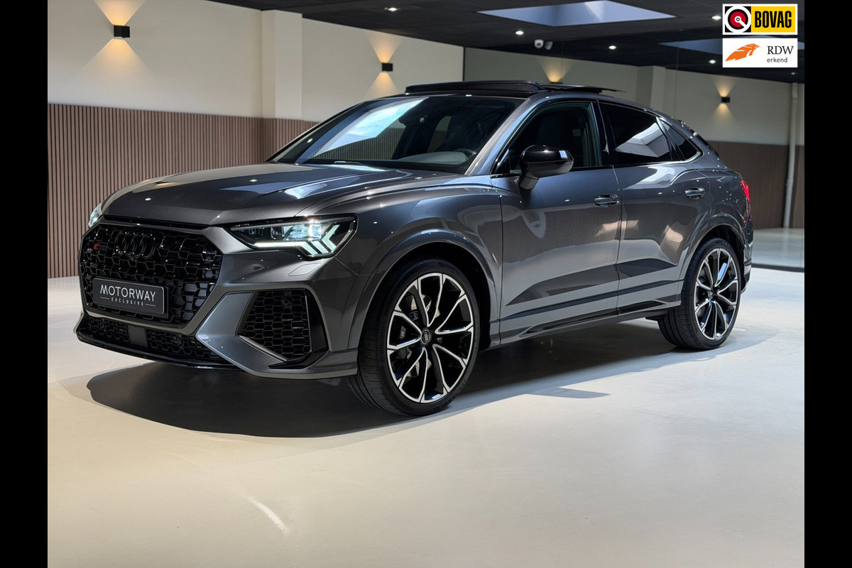Audi RSQ3 2.5 TFSI|Pano|RS Seats|Camera|Sonos|Matrix|Trekhaak