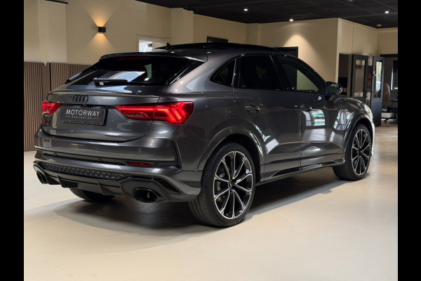 Audi RSQ3 2.5 TFSI|Pano|RS Seats|Camera|Sonos|Matrix|Trekhaak