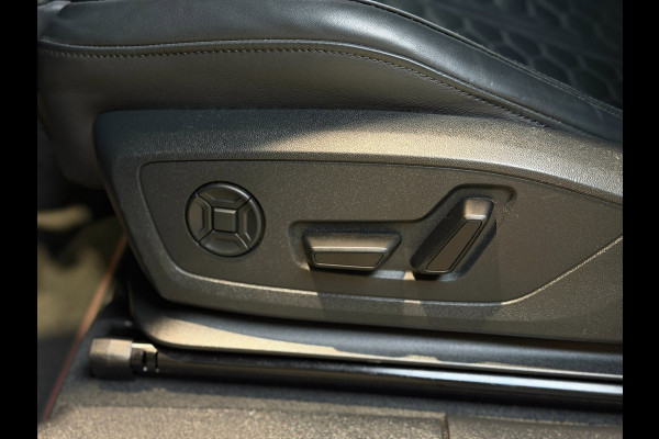 Audi RSQ3 2.5 TFSI|Pano|RS Seats|Camera|Sonos|Matrix|Trekhaak