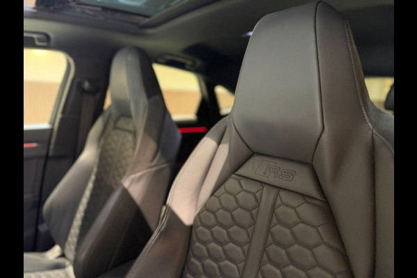 Audi RSQ3 2.5 TFSI|Pano|RS Seats|Camera|Sonos|Matrix|Trekhaak