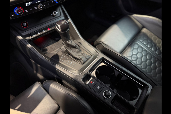 Audi RSQ3 2.5 TFSI|Pano|RS Seats|Camera|Sonos|Matrix|Trekhaak