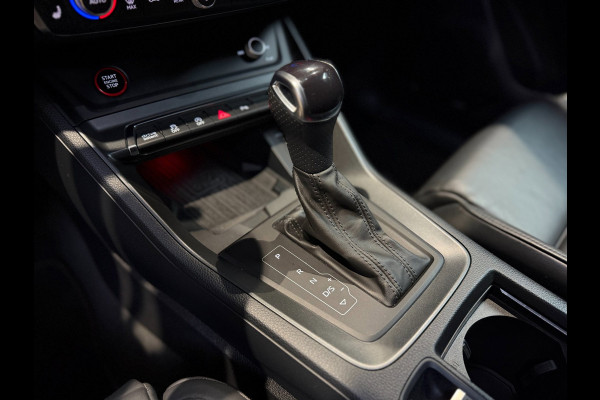 Audi RSQ3 2.5 TFSI|Pano|RS Seats|Camera|Sonos|Matrix|Trekhaak