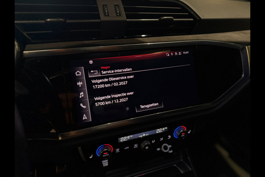 Audi RSQ3 2.5 TFSI|Pano|RS Seats|Camera|Sonos|Matrix|Trekhaak