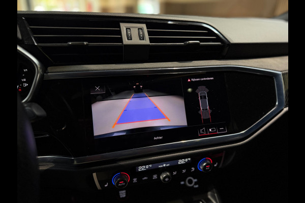 Audi RSQ3 2.5 TFSI|Pano|RS Seats|Camera|Sonos|Matrix|Trekhaak