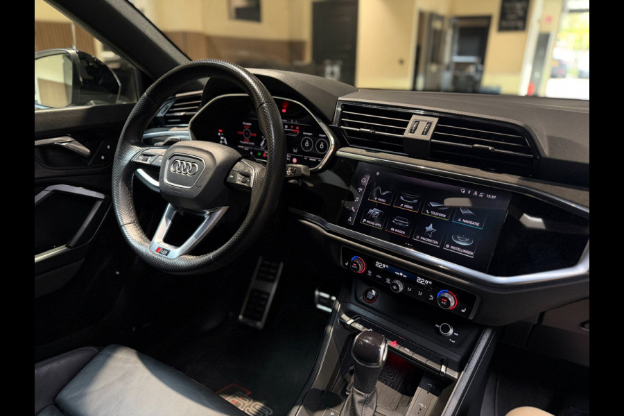 Audi RSQ3 2.5 TFSI|Pano|RS Seats|Camera|Sonos|Matrix|Trekhaak
