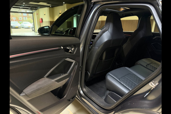Audi RSQ3 2.5 TFSI|Pano|RS Seats|Camera|Sonos|Matrix|Trekhaak