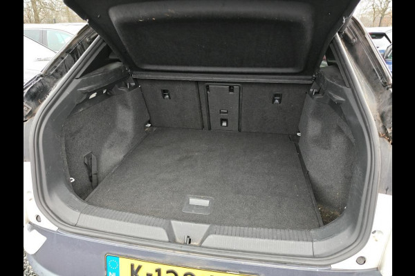 Volkswagen ID.4 First Max 77 kWh NL-AUTO | TREKHAAK | STOELVERWARMIG