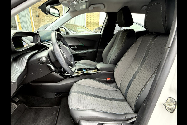 Peugeot e-2008 EV Allure 50 kWh Fase 3, Trekhaak, Camera