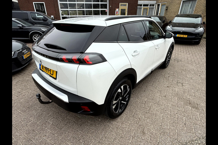 Peugeot e-2008 EV Allure 50 kWh Fase 3, Trekhaak, Camera