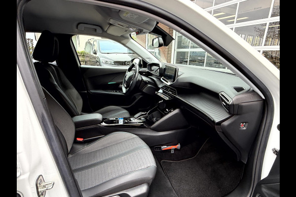 Peugeot e-2008 EV Allure 50 kWh Fase 3, Trekhaak, Camera