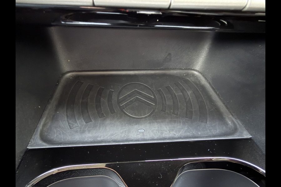 Citroën Ë-C3 Aircross Max 113pk 44 kWh (Camera - Parkeersensoren V+A - Automatische Airco - LED - Navigatie - Apple Carplay - 17"incl 4S - Two Tone)