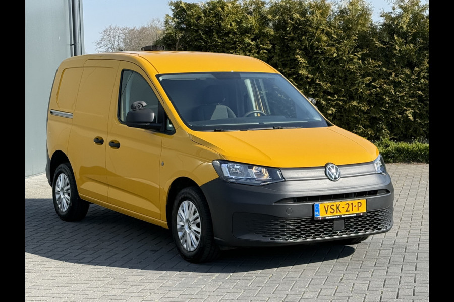 Volkswagen Caddy Cargo 2.0 TDI Comfortline / L1H1 / 1e EIG. / ZEER NETJES !! / AIRCO / CRUISE / TREKHAAK / INRICHTING / PDC