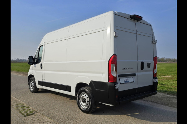 Fiat Ducato 35 2.2 MultiJet L2H2 - 140 Pk - Euro 6 - Navi - ParkeerCamera - Airco - Cruise Control