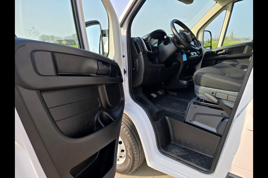 Fiat Ducato 35 2.2 MultiJet L2H2 - 140 Pk - Euro 6 - Navi - ParkeerCamera - Airco - Cruise Control