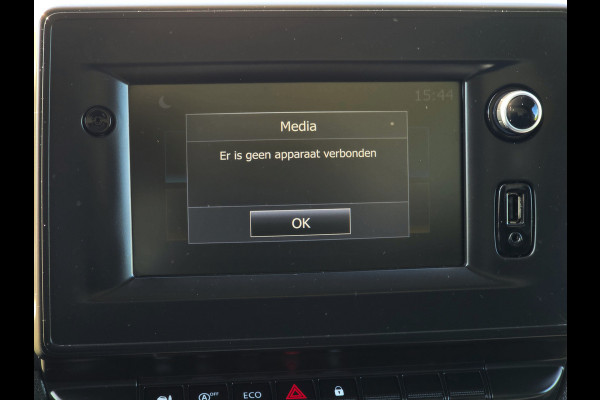 Renault Master T35 2.3 dCi Lowliner - 145 Pk - Euro 6 - Airco - Cruise Control