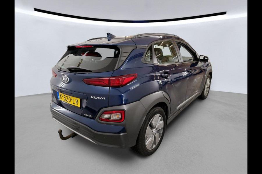 Hyundai Kona EV Comfort 64 kWh NL-AUTO | TREKHAAK | CAMERA | CARPLAY