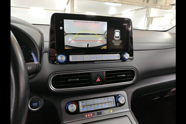 Hyundai Kona EV Comfort 64 kWh NL-AUTO | TREKHAAK | CAMERA | CARPLAY