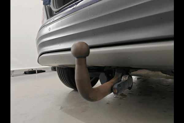 Hyundai Kona EV Comfort 64 kWh NL-AUTO | TREKHAAK | CAMERA | CARPLAY