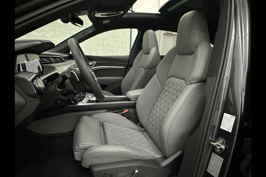 Audi e-tron Sportback S 504pk | RS-Stoelen | Panorama | 360 Camera | Valcona Leder | ACC | B&O Sound | Luchtvering | Soft-Close | Camera Spiegels | Nachtzicht | Keyless-Entry | Head-Up | 4-Zone Clima | Stoelverwarming V+A | Sfeerverlichting | Memory | Carplay |