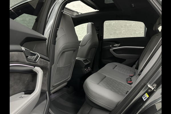 Audi e-tron Sportback S 504pk | RS-Stoelen | Panorama | 360 Camera | Valcona Leder | ACC | B&O Sound | Luchtvering | Soft-Close | Camera Spiegels | Nachtzicht | Keyless-Entry | Head-Up | 4-Zone Clima | Stoelverwarming V+A | Sfeerverlichting | Memory | Carplay |