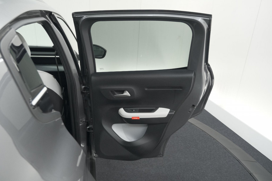 Citroën ë-C3 Max 113pk 44 kWh | 7 KW Laadfunctie | Camera | Navigatie | Apple Carplay | Parkeersensoren